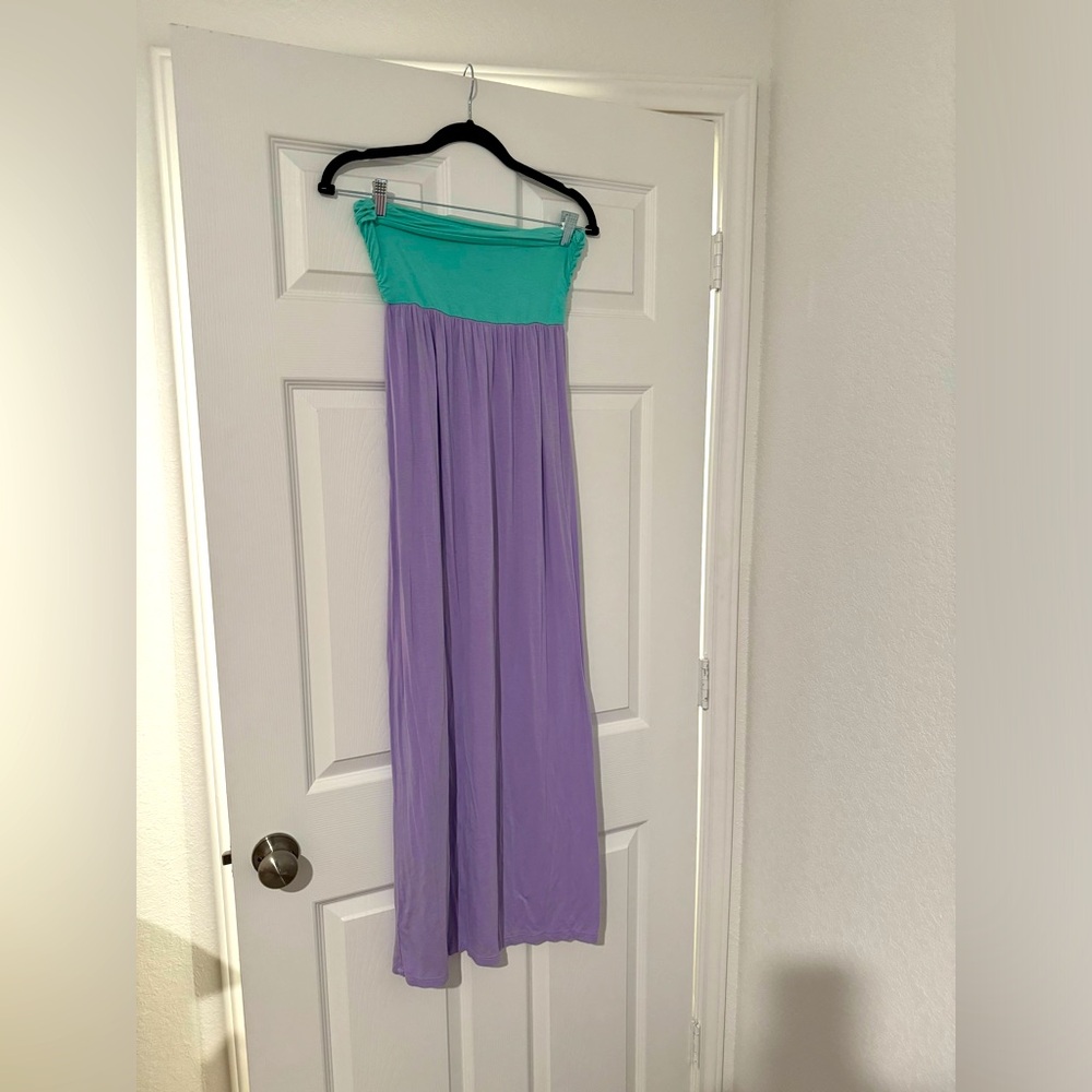 Blue Door Boutique Strapless Dress